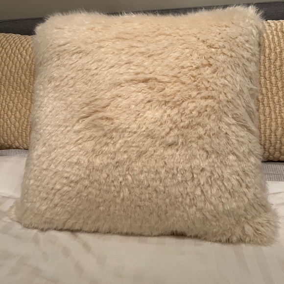 NWT Restoration Hardware faux sheepskin pillow cover. Pillow insert included